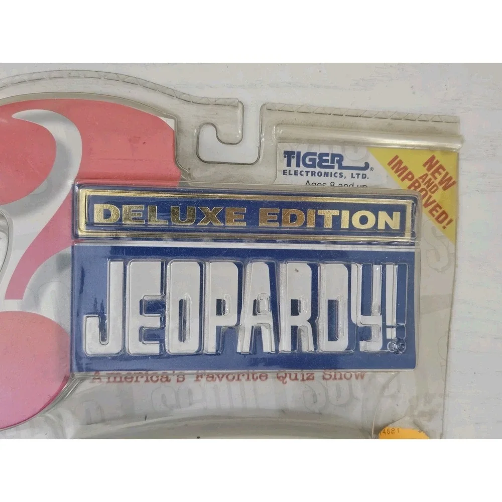 Jeopardy Handheld Game (Tiger Electronics Inc.) Deluxe Edition 1999-TESTED/WORKS